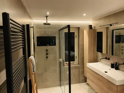 Badkamer 41, foto 2