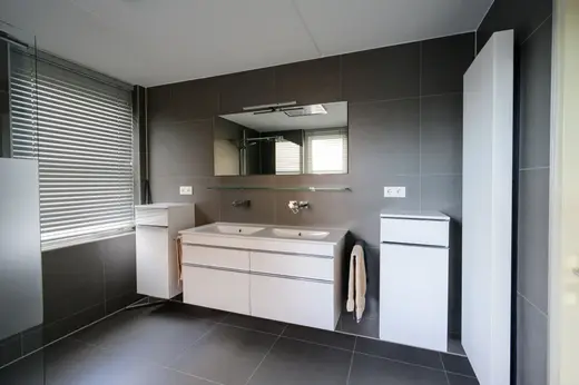 Badkamer 48, foto 2
