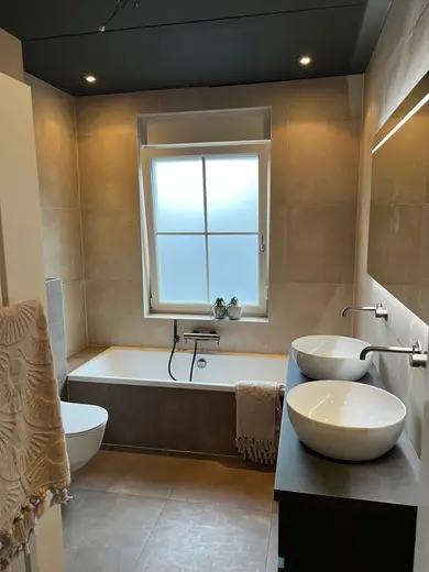 Badkamer 56, foto 1
