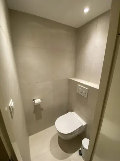 Toilet 16, foto 1