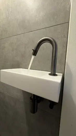 Toilet 19